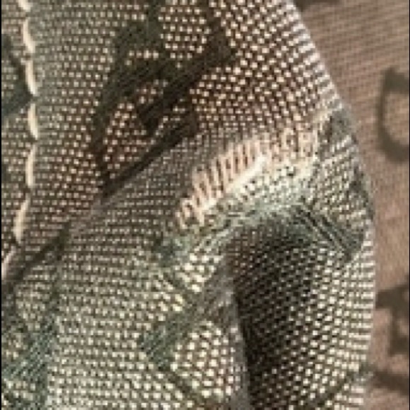 Signature Dooney and Bourke Canvas Tote - Picture 13 of 15